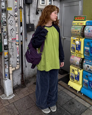 Loose-fit raglan sweatshirt