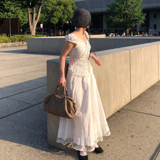 Frilled lace long skirt