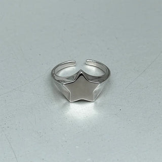 Star Fashion Ring