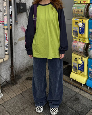Loose-fit raglan sweatshirt