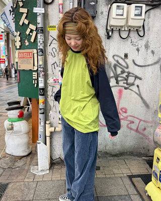Loose-fit raglan sweatshirt