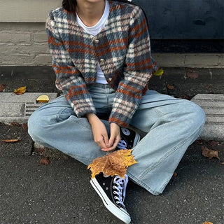 Wide-fit denim pants