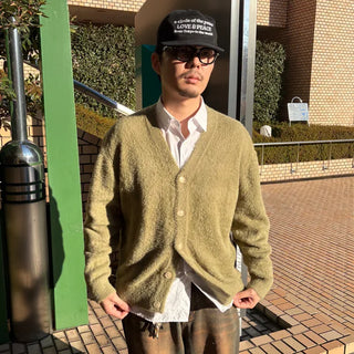 (Unisex) V-neck cardigan