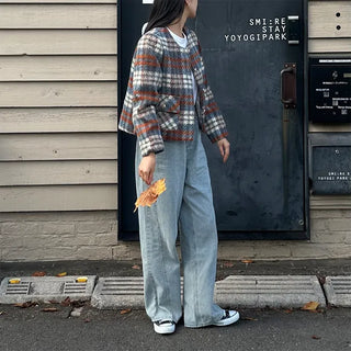 Wide-fit denim pants