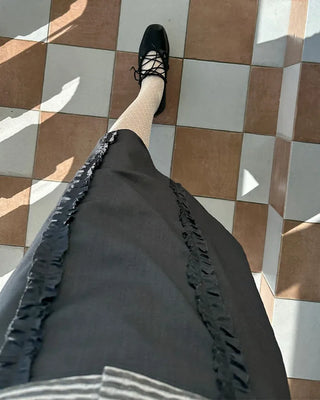 Lace-up flat shoes
