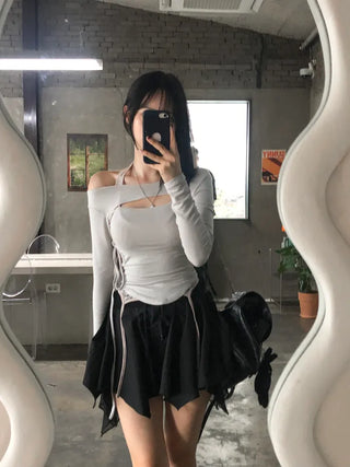 [4 colors] X-slit ribbon cropped T-shirt