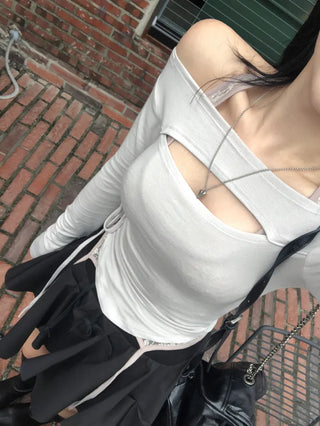 [4 colors] X-slit ribbon cropped T-shirt