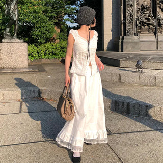 Frilled lace long skirt