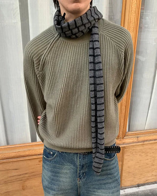 Shoulder button detail half-zip knit