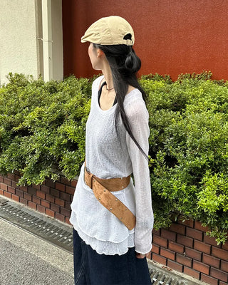 Wide suede point belt