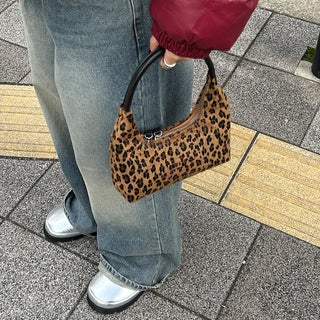 Leopard print tote bag