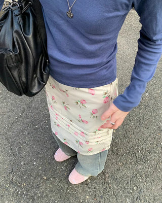 Flower-tucked midi skirt