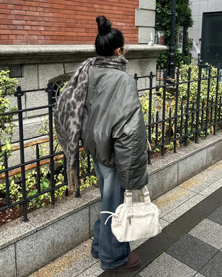 Seam-stitched distressed wide-leg denim pants