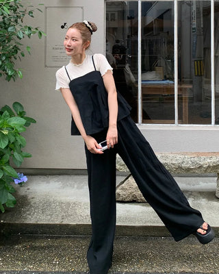 Pleated camisole and wide-leg pants set