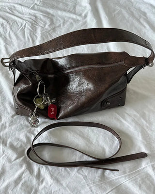 Vintage leather one-shoulder square bag