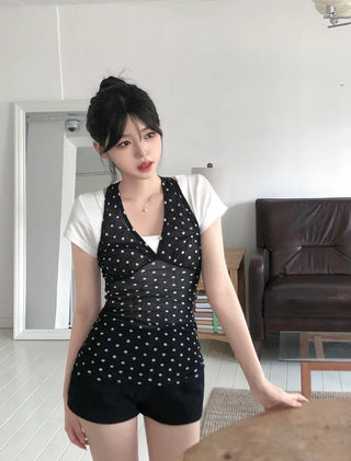 Two-button high-waisted shorts