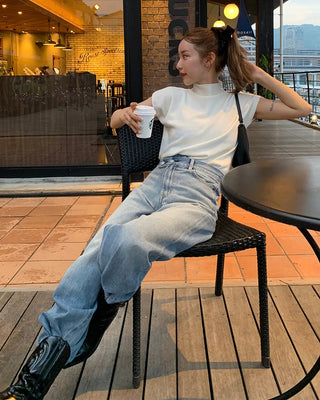 Half-neck short-sleeved knit