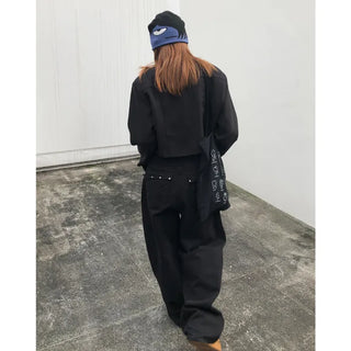 Pointed wide black denim pants