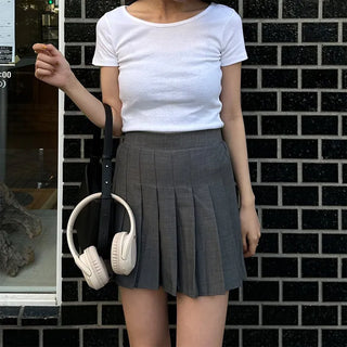 Basic slim plain short-sleeved T-shirt