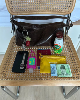 Vintage leather one-shoulder square bag