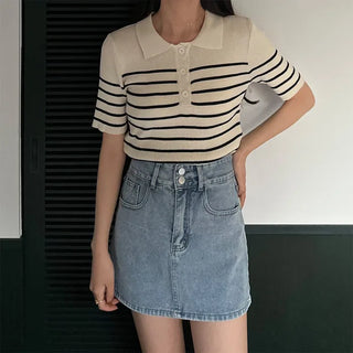 Two-button heart mini denim skirt