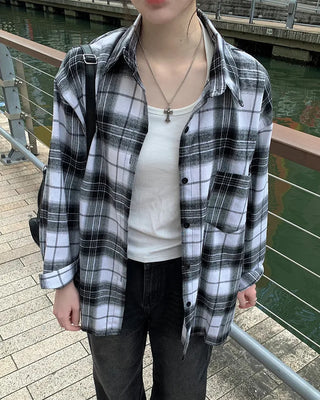 Loose-fitting big check shirt