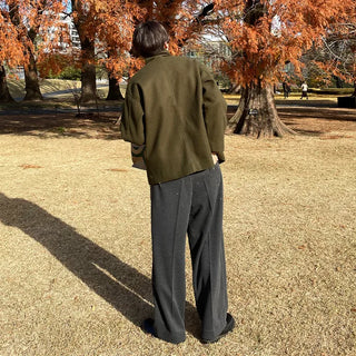 Wide-leg slacks with elastic waistband