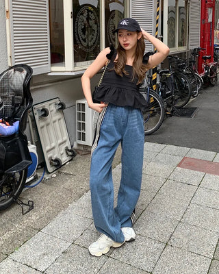 Triple side-stripe cutoff denim pants