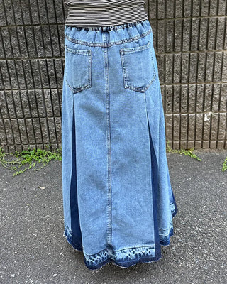 Slit two-tone denim long skirt
