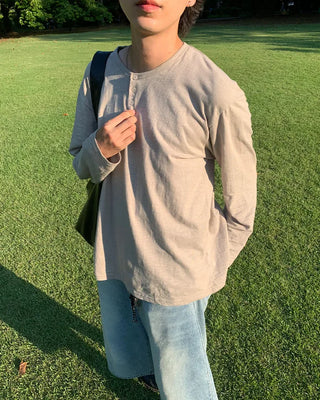 U-neck cotton button-down long-sleeved T-shirt