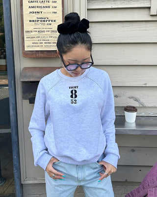Eight-stitch raglan sweatshirt