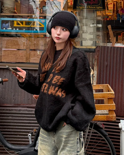 (Unisex) Jacquard Lettering English Knit