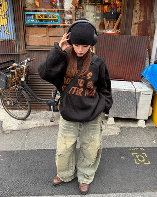 (Unisex) Jacquard Lettering English Knit