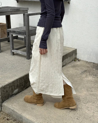 Lace layered long skirt