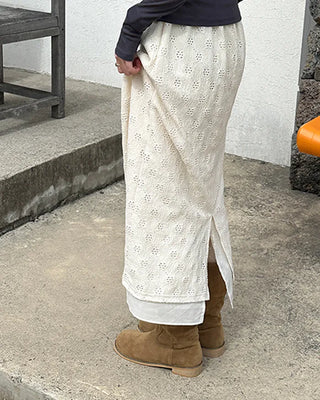 Lace layered long skirt