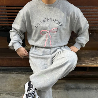 Ribbon lettering cropped sweatshirt