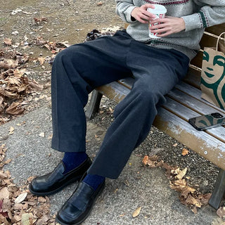 Wide-leg slacks with elastic waistband