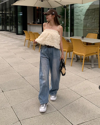 Flower sleeveless blouse