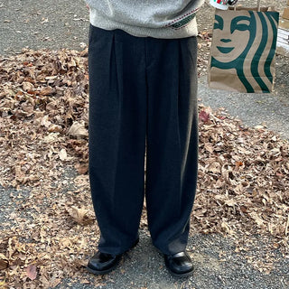 Wide-leg slacks with elastic waistband