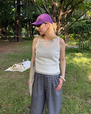 Summer knit sleeveless top
