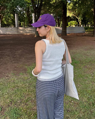 Summer knit sleeveless top