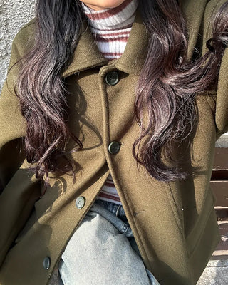 (Unisex) Center Seam Flap Pocket Half Coat
