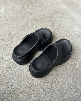 Volume high-soled flip-flops