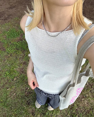 Summer knit sleeveless top
