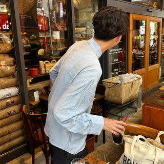Linen-like shirred long-sleeved shirt