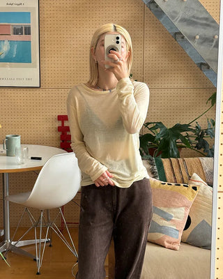 Wool sheer slit long-sleeved T-shirt