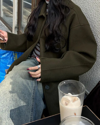 (Unisex) Center Seam Flap Pocket Half Coat