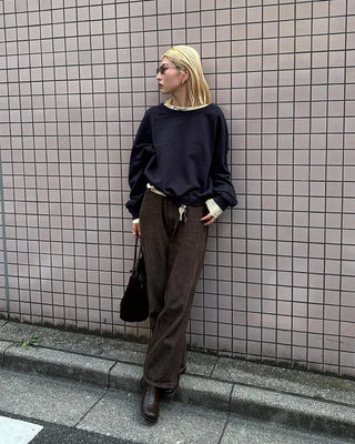 One-shoulder oversized sweatshirt