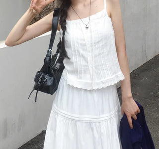 Ribbon sleeveless blouse