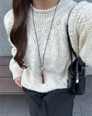 Simple round neck point knit
